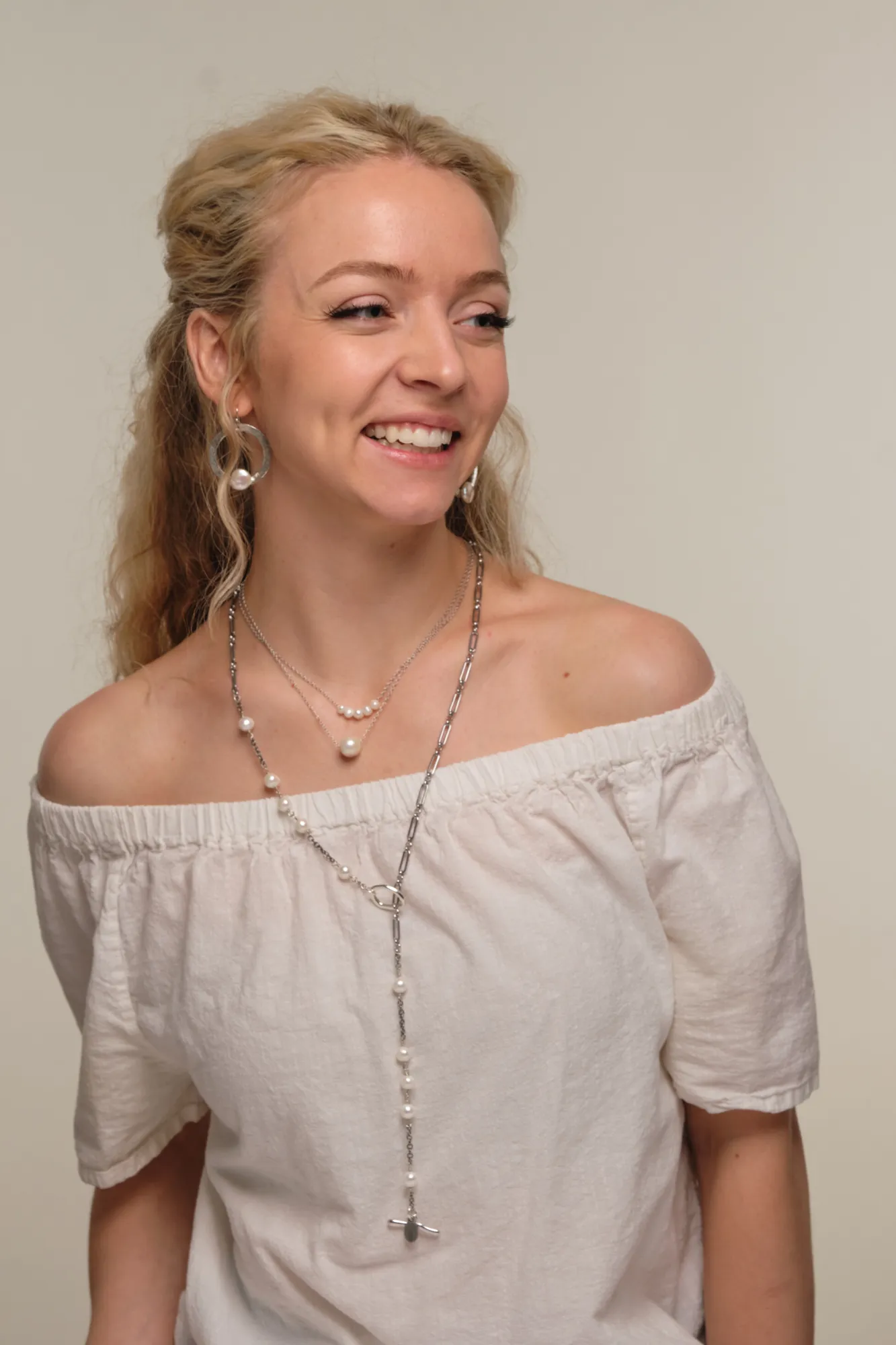 Bambi Delicate Freshwater Pearl Necklace