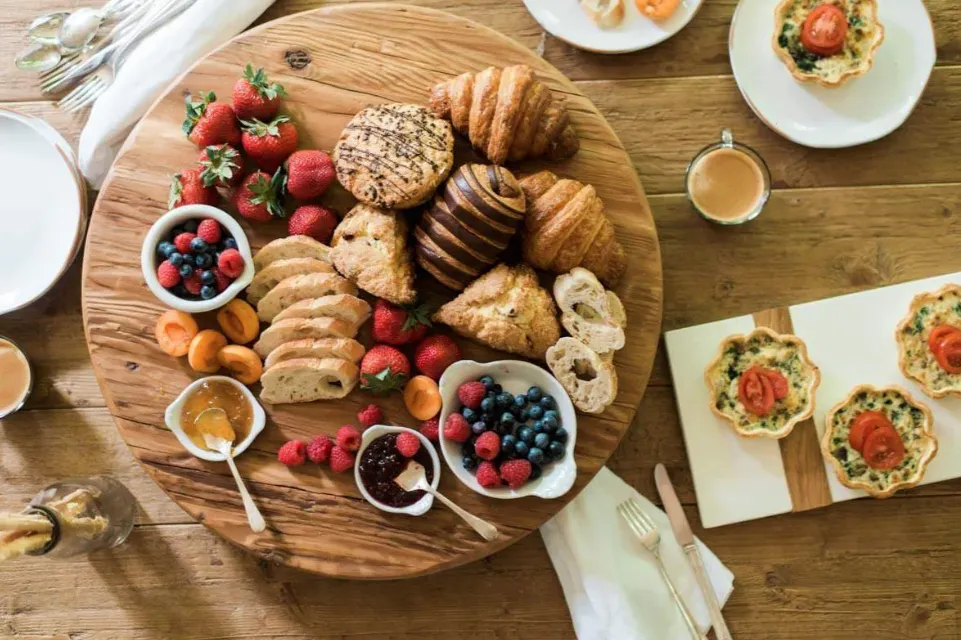Classic Trivet Top Lazy Susan