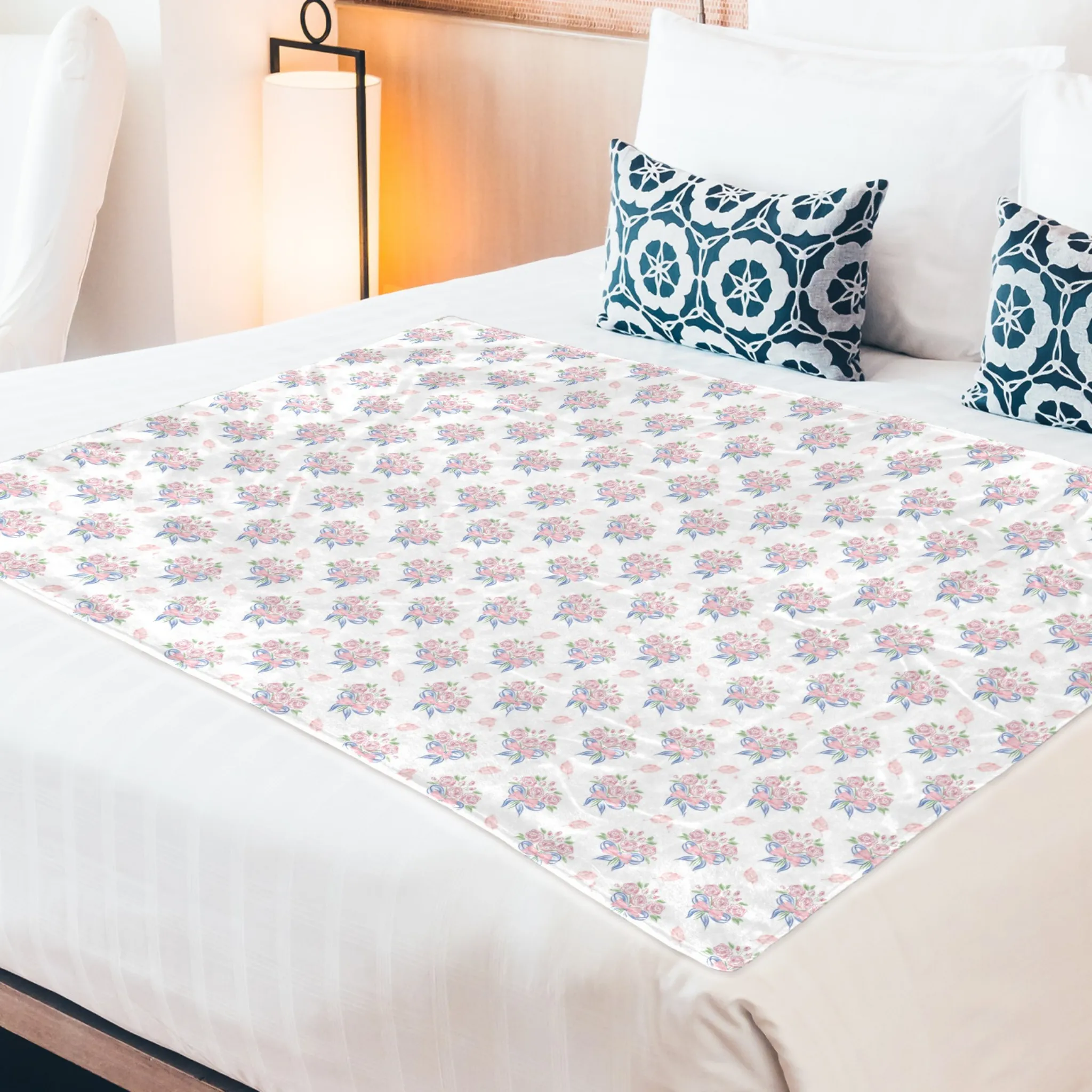 EVERLY | Ultra-Soft Micro Fleece Blanket | Durable & Lightweight with Vibrant No-Fade Print