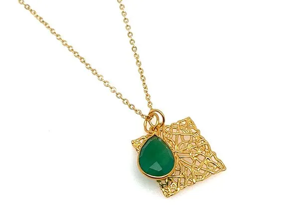 Eye Catching Teardrop | Green Onyx