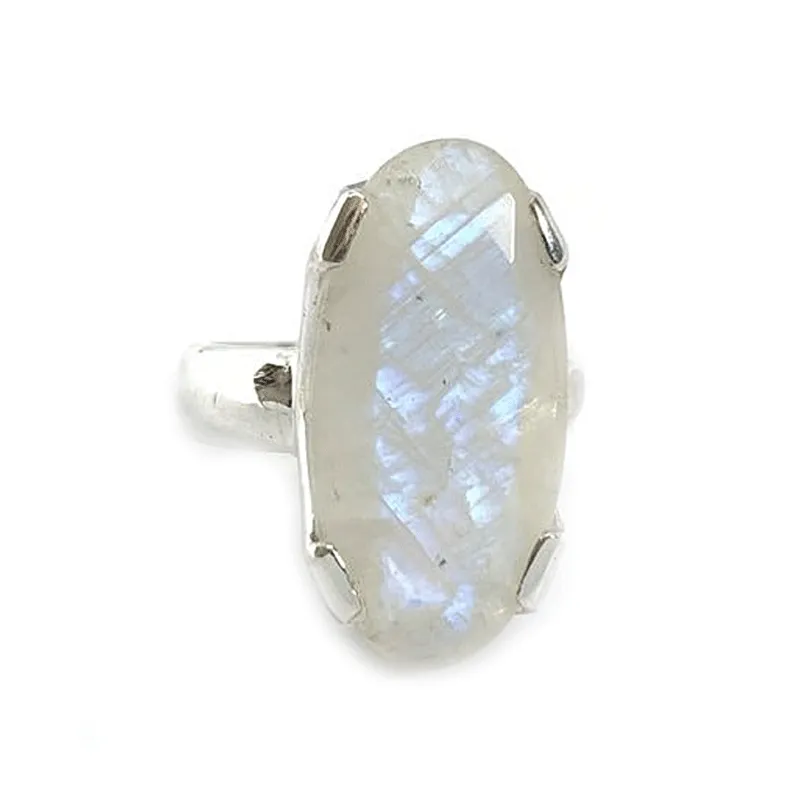 Maan Moonstone Oval Boho Ring
