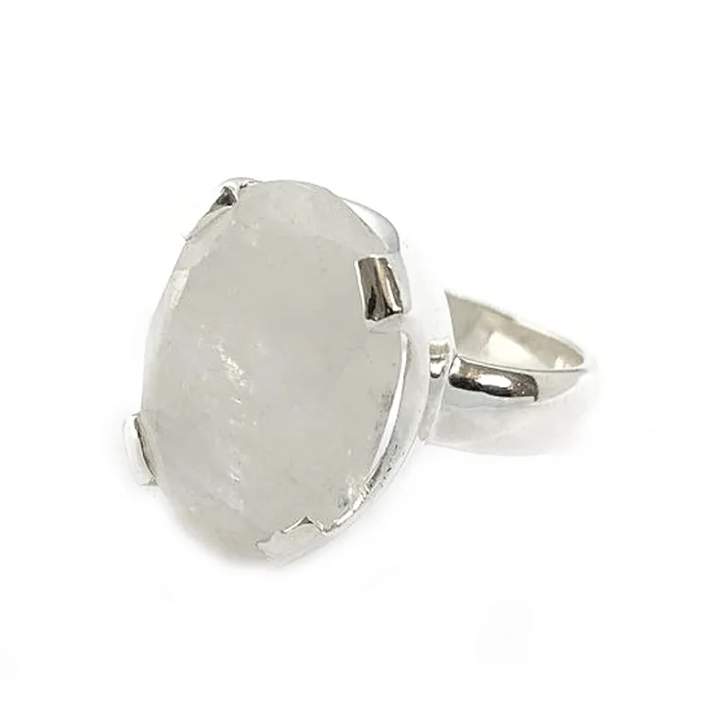 Maan Moonstone Oval Boho Ring