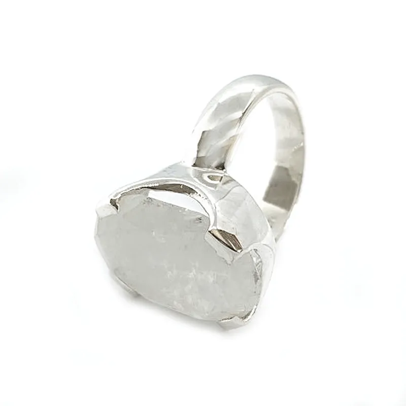 Maan Moonstone Oval Boho Ring