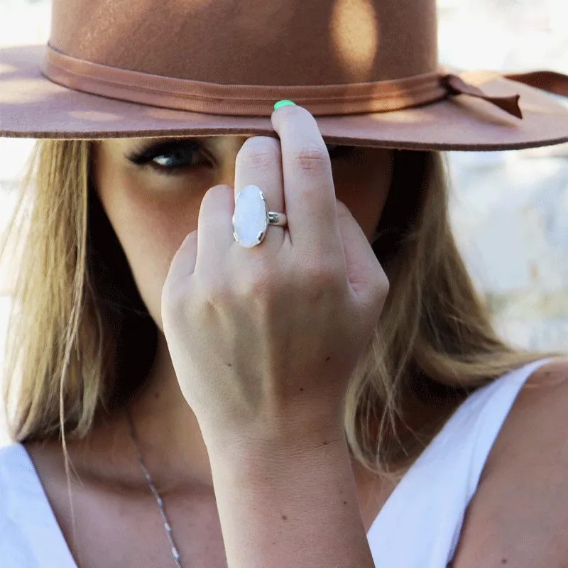 Maan Moonstone Oval Boho Ring