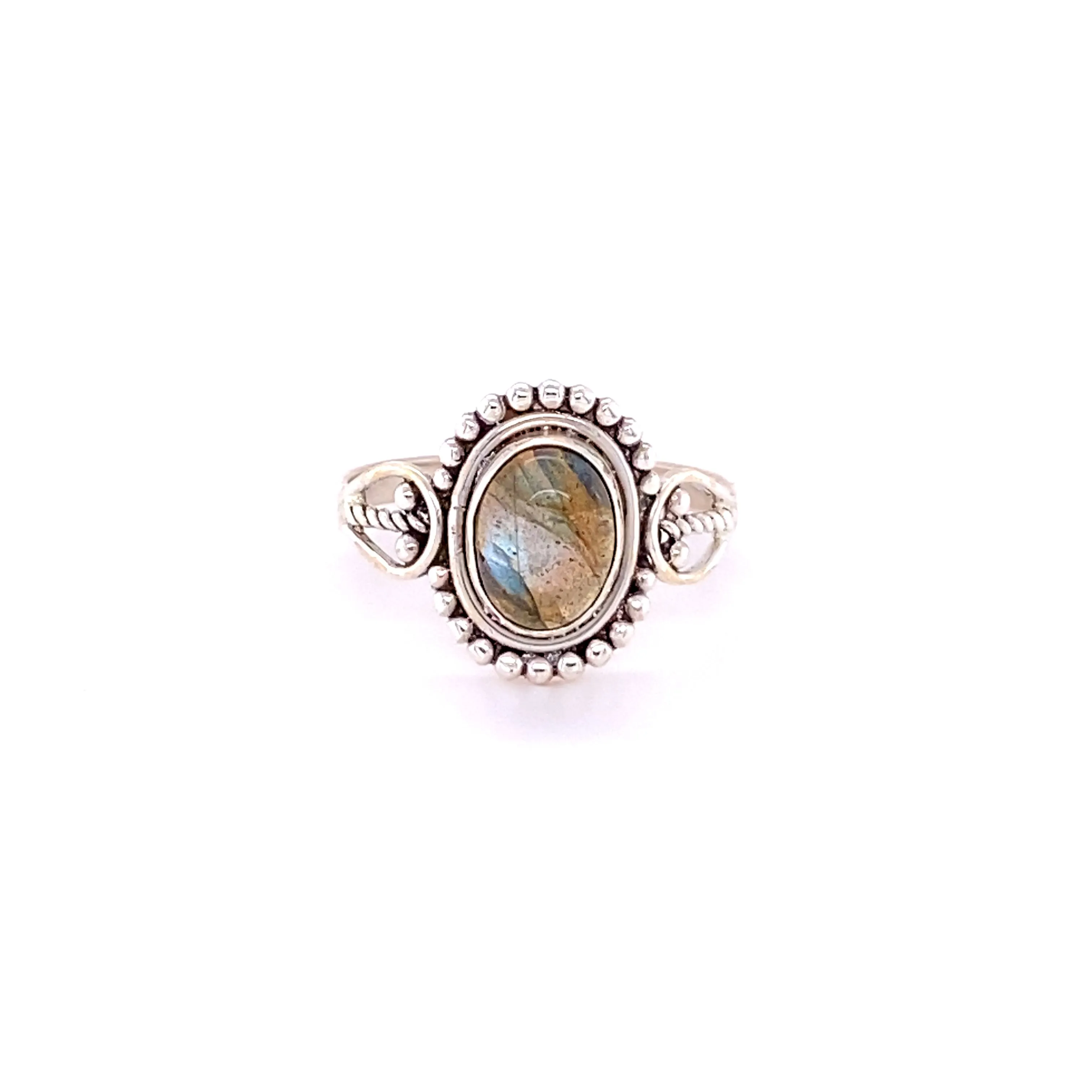 Oval Gemstone with Ball Design