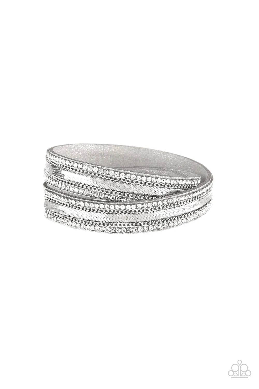 PAPARAZZI Rocker Rivalry - Silver 984